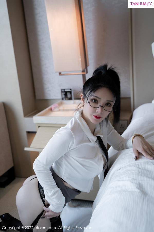 潘娇娇 潘娇娇 [XiuRen]高清写真图 2022.11.15 No.5856 潘娇娇 黑丝美臀第5张图片